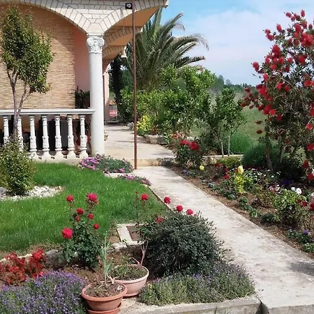 Flora Maris Pool *