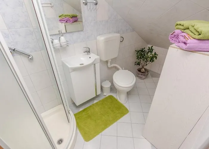 Flora Maris Pool Apartment Privlaka (Zadar)