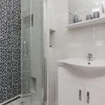 Flora Maris Pool شقة